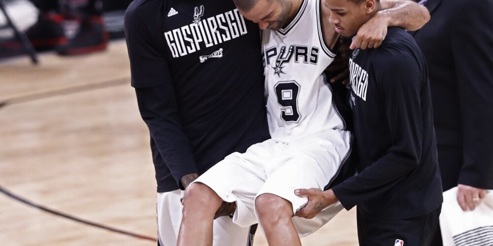 Viljams Entonijs "Tonijs" Pārkers (angļu: William Anthony "Tony" Parker; dzimis 1982. gada 17. maijā Brigē, Beļģijā) ir Francijas basketbolists, spēlē saspēles vadītāja pozīcijā, Francijas basketbola valstsvienības spēlētājs. Ilgus gadus pārstāvējis NBA klubu Sanantonio "Spurs", kurā aizvadījis visu savu NBA spēlētāja karjeru.
