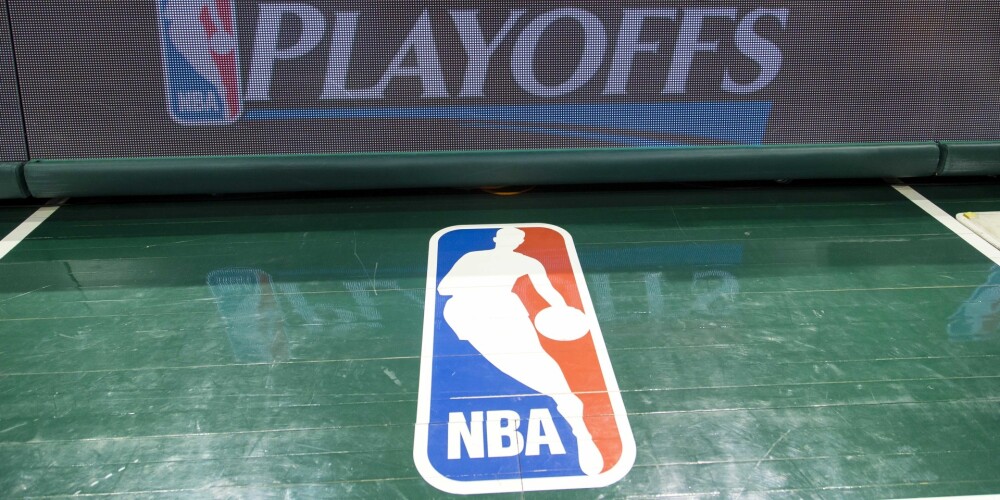 Nacionālā basketbola asociācija, saīsināti NBA, ir vadošā vīriešu profesionālā basketbola līga pasaulē. Tā ir viena no četrām nozīmīgākajām Ziemeļamerikas profesionālajām sporta līgām (pārējas ir NFL, MLB un NHL). 1946. gada 6. jūnijā Ņujorkā tika dibināta Amerikas basketbola asociācija (BAA), bet 1949. gada 3. augustā tā apvienojās ar Nacionālo basketbola līgu, dibinot Nacionālo basketbola asociāciju.
