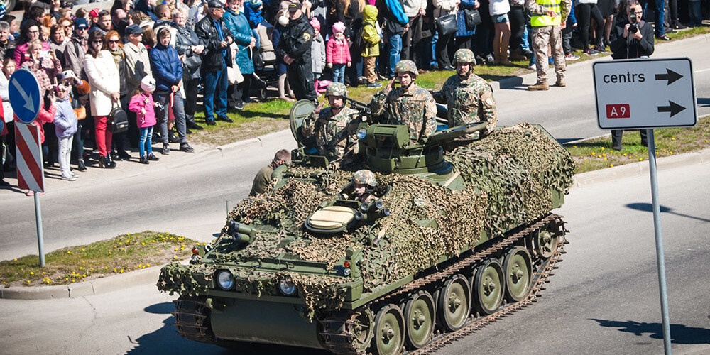 Latvijas Republikas Nacionālie bruņotie spēki jeb Nacionālie bruņotie spēki (NBS) ir Latvijas Republikas armija. Tie dibināti 1919. gada 11. jūlijā Latvijas brīvības cīņu laikā kā Latvijas bruņotie spēki, apvienojot Ziemeļlatvijas un Dienvidlatvijas brigādes. Tagadējā Latvijas Nacionālo bruņoto spēku struktūra ir izveidota 1994. gada 24. decembrī, apvienojot Aizsardzības spēkus un Zemessardzi.
