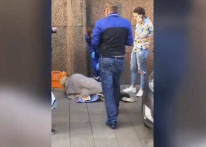 «Как ты тут оказалась?»: водитель наорал на сбитую им на тротуаре москвичку