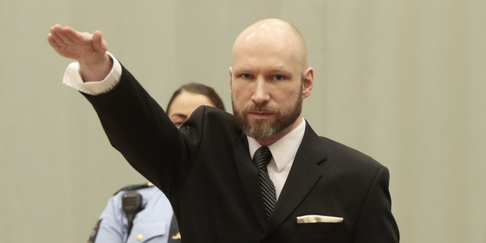 Annešs Bērings Breivīks (dzimis 1979. gada 13. februārī Oslo, Norvēģijā) ir vainīgais 2011. gada terorista uzbrukumā Norvēģijā. 2011. gada 22. jūlijā viņa izraisītajā valdības ēku sprādzienā Oslo gāja bojā astoņi cilvēki. Vēlāk Breivīks nogalināja vēl 69 cilvēkus, pārsvarā jauniešus, Darba partijas jauniešu nometnē masu apšaudē Ūtejas salā