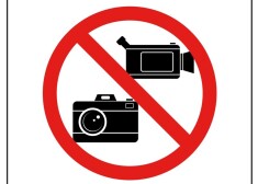 Muļķības: jaunie slepenības noteikumi neliegs fotografēt un filmēt valdības namu
