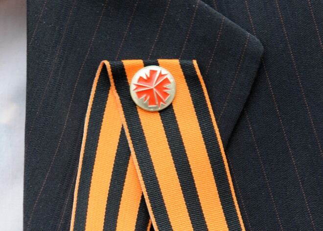 Ukrainā aizliedz Georga lentītes