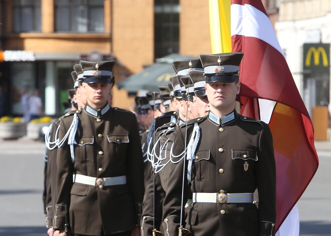 25 gadus vecais godasardzes kareivis Rūdolfs tiesājas ar armiju - dienests sabeidzis puiša veselību