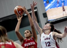 Latvijas sieviešu basketbola izlase ar zaudējumu Krievijai sāk Eiropas čempionātu