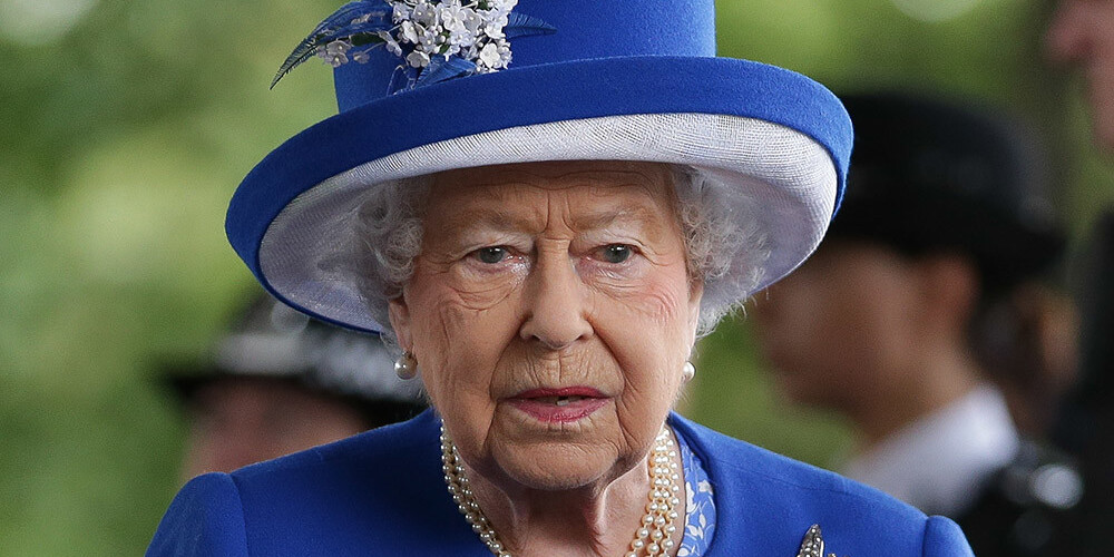 Karaliene Elizabete II: "Pēdējo mēnešu laikā valsts ir pieredzējusi šausmīgu traģēdiju virkni"