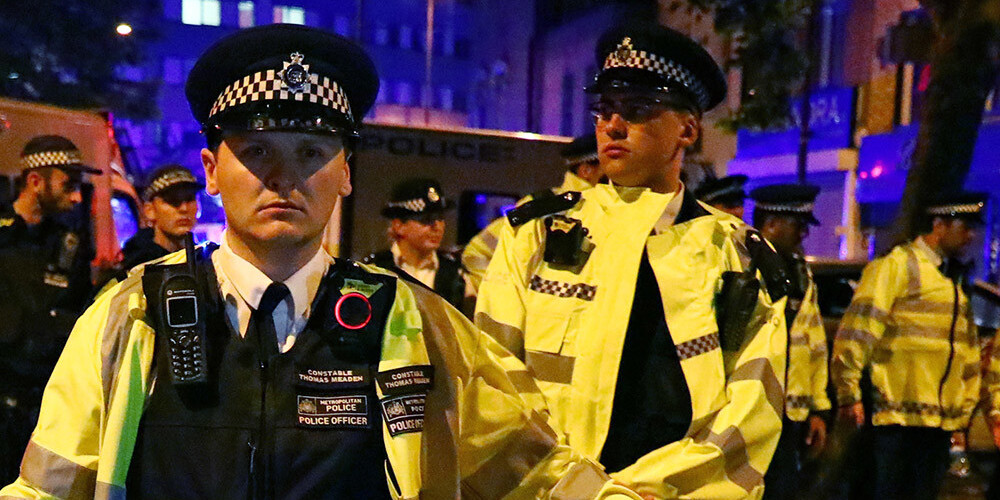 Lielbritānijā pie mošejām izvietoti policijas papildspēki