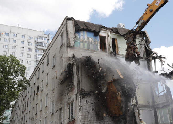 Maskavā tagad brucina vecās piecstāvu "hruščovkas"