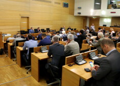 Rīgā groza pašvaldības nolikumu, lai spētu nodrošinātu vairākumu komitejās