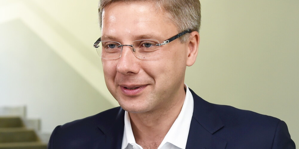 Нил Ушаков сохранил должность мэра Риги