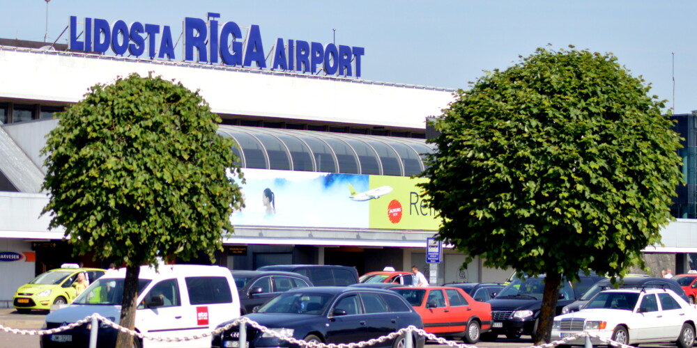 Starptautiskā lidosta "Rīga" (IATA: RIX, ICAO: EVRA) ir lielākā lidosta Latvijā un Baltijas valstīs. Lidosta atrodas apmēram 13 kilometrus uz dienvidrietumiem no Rīgas centra, Mārupes novadā. 2006. gadā tika atvērts jaunais Ziemeļu termināls, ir plānota vērienīga lidostas paplašināšana. 2011. gadā pasažieru skaits pārniedza 5 miljonus gadā.