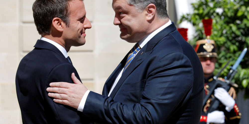 Makrons: Francija neatzīs Krimas aneksiju