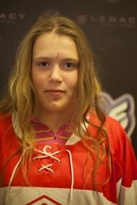 Viena no Mihaila audzēknēm "Spartak" komandā bija viņa meita Svetlana Starovoitova.