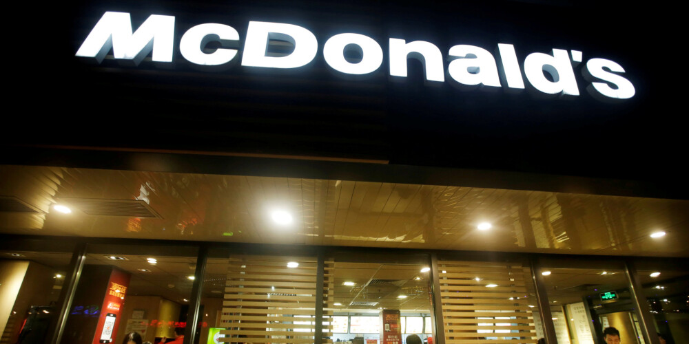 Lietuvieši "McDonald's" bažījas par darbinieku piesaisti: būšot nepieciešami jauni ieroči