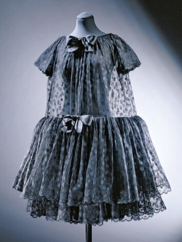 Balenciaga kokteiļkleita Baby doll, 1958. gads.