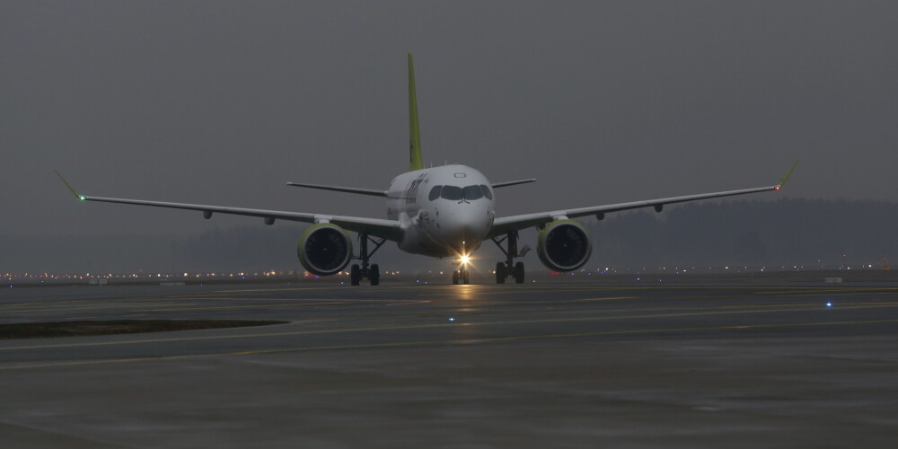 Tehnisku iemeslu dēļ atcelts "airBaltic" reiss no Parīzes uz Rīgu, kurā bijā jālido 143 pasažieriem