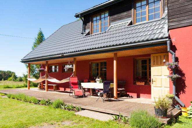 Endrjū un Intas nams netālu no Limbažiem.