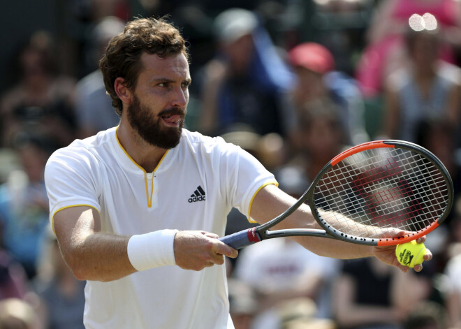 Ernests ir atpakaļ! Gulbis Vimbldonā pieviec argentīniešu superzvaigzni del Potro