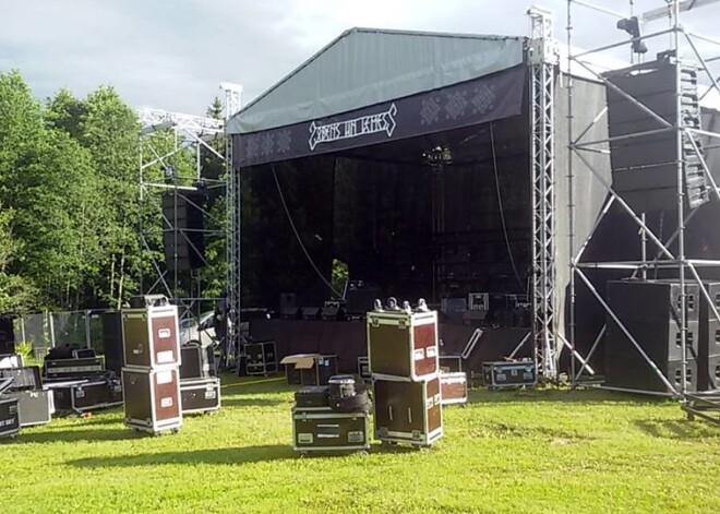 Smagās mūzikas cienītāji dodas uz Viesīti, kur sākas festivāls "Zobens un lemess"
