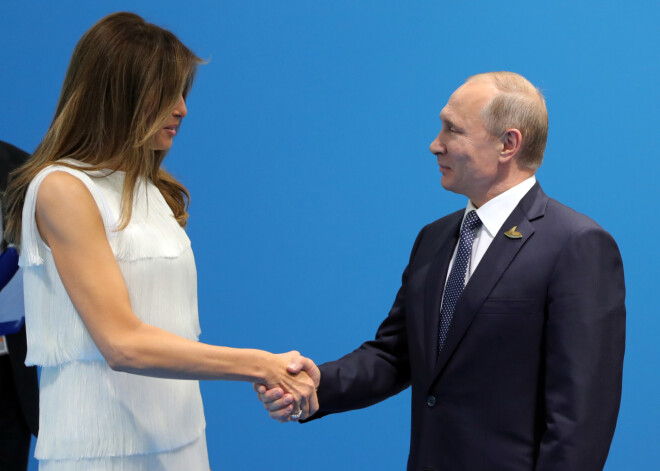 Vladimirs Putins un Melānija Trampa.