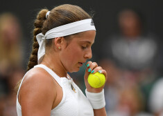 Aļonas Ostapenko uzvaru sērija "Grand Slam" turnīros Parīzē un Vimbldonā ir galā.