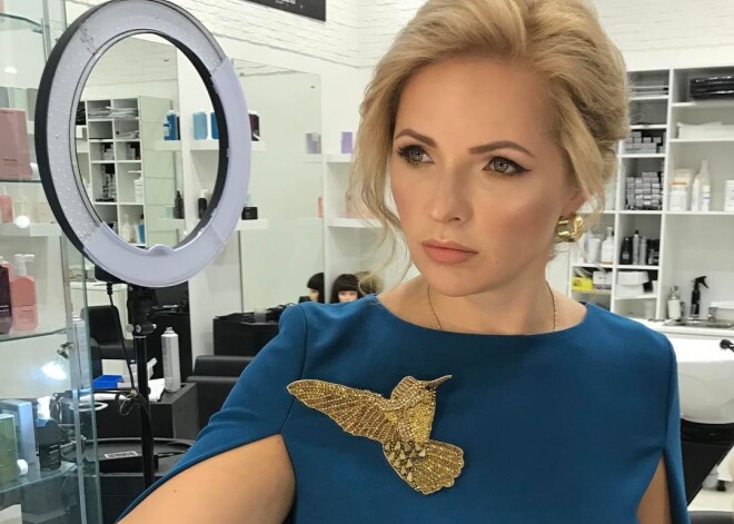 Бывшая жена Дмитрия Пескова отдыхает с любимым, который моложе ее на 11 лет