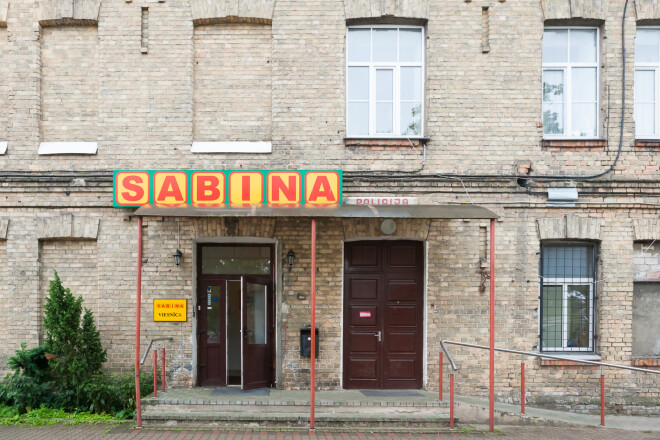 Viesnīciņa Bolderājas centrā. Tūristiem šeit ir kur palikt.