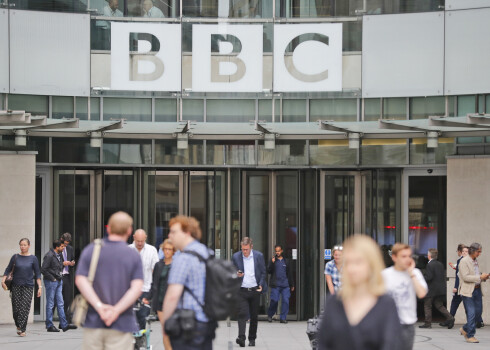 BBC darbinieces prasa novērst nevienlīdzību vīriešu un sieviešu atalgojumā