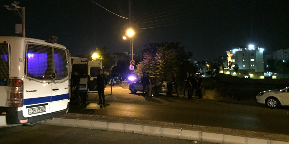 Apšaudē Izraēlas vēstniecībā Jordānijā nogalināts viens jordānietis