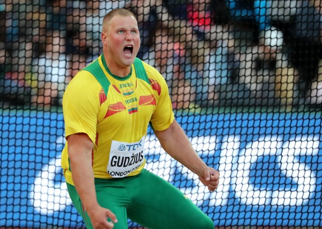 Diska metējs Gudžus sīvā cīņā sarūpē Lietuvai zelta medaļu pasaules čempionātā vieglatlētikā.