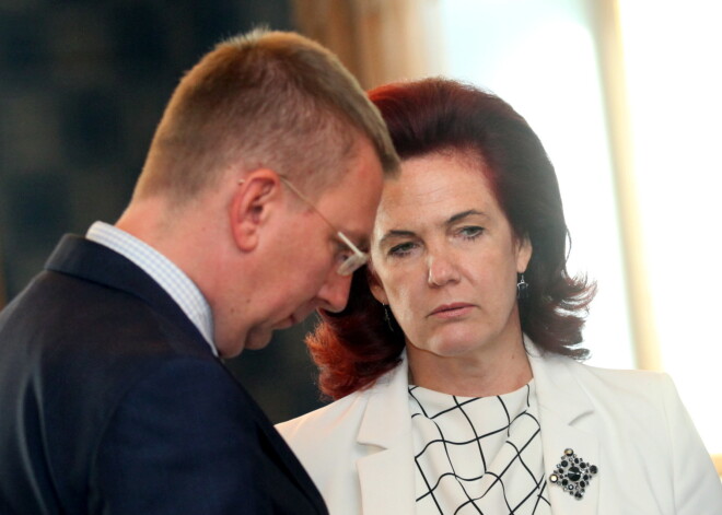Rinkēvičs ar Āboltiņu runājis par viņas atgriešanos ārlietu dienestā