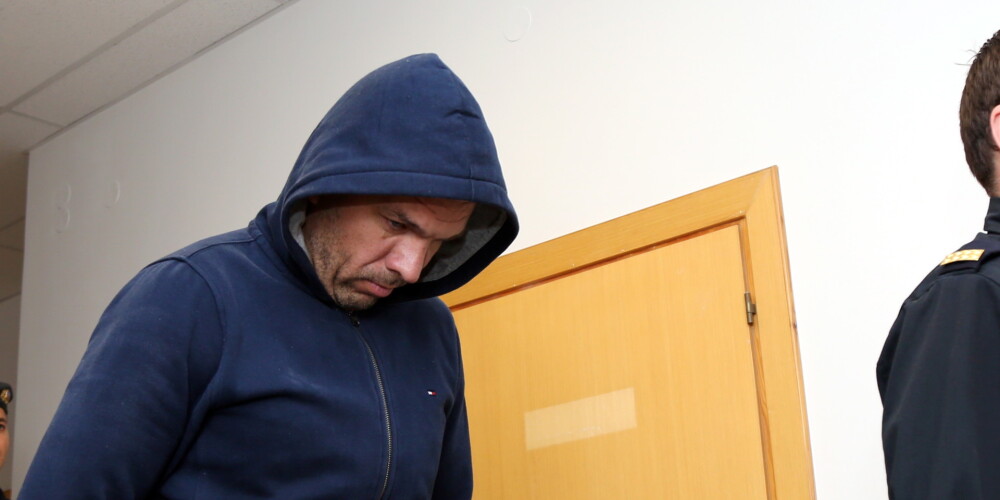 Maksātnespējas administratoru Durevski nolemj paturēt apcietinājumā