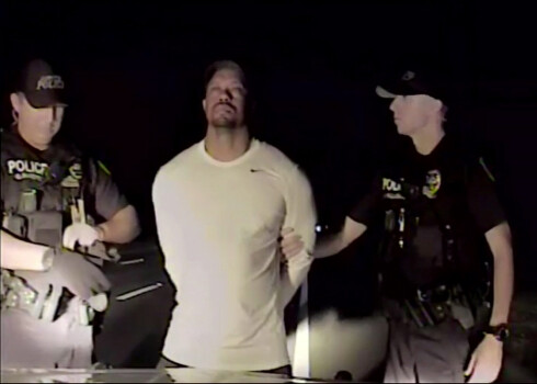 Taigeru Vudsu aiztur policija.