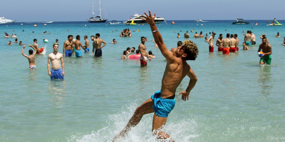 Tūristu skaits Kiprā sasniedzis rekordaugstu līmeni