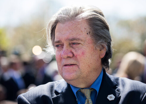 Amatu pametis ASV prezidenta Donalda Trampa vecākais stratēģis Stīvs Banons.