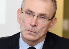 Partijas "Vienotība" valdes priekšsēdētājs Andris Piebalgs.