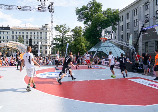 Diennakts basketbola turnīrs turpinās; nāc un atbalsti savu krastu!