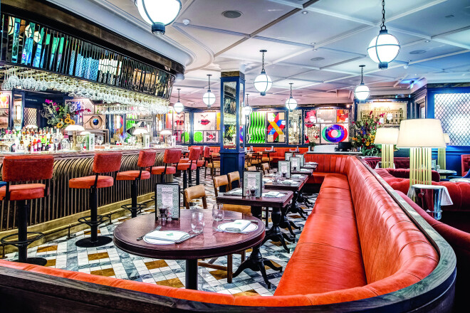 "Ivy Soho Brasserie" Londonā.