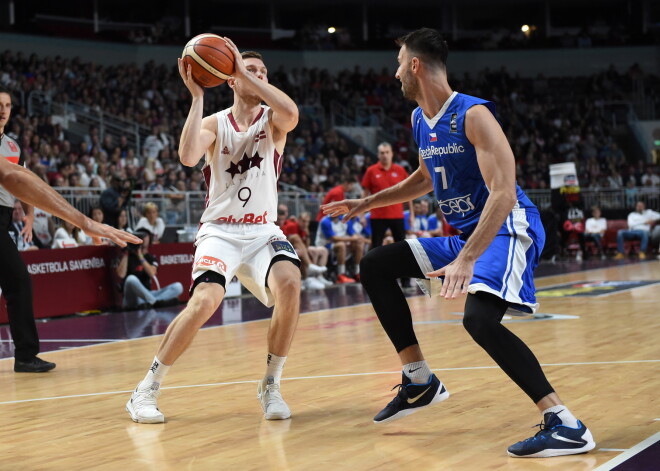 Mūsu basketbolisti pēdējā pārbaudes spēlē sakauj Čehiju