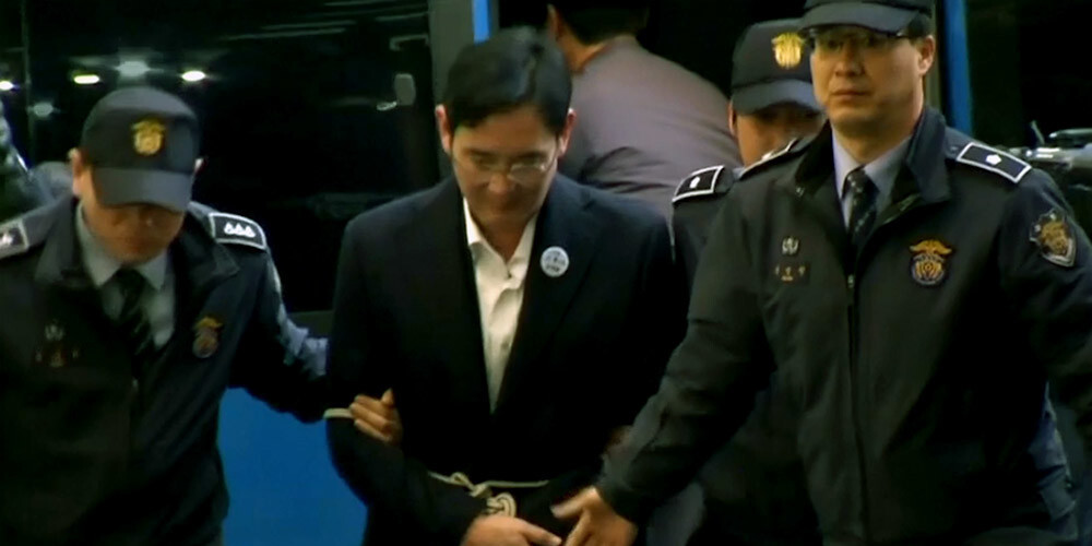 "Samsung" mantiniekam piespriež piecu gadu cietumsodu