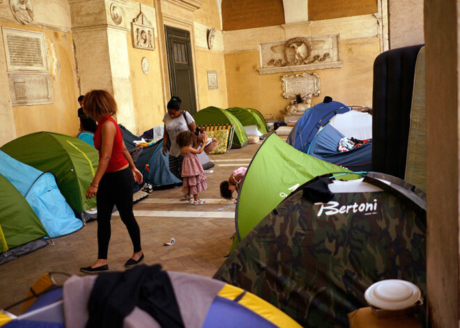 Roma apsver bēgļus izmitināt mafijai konfiscētās ēkās