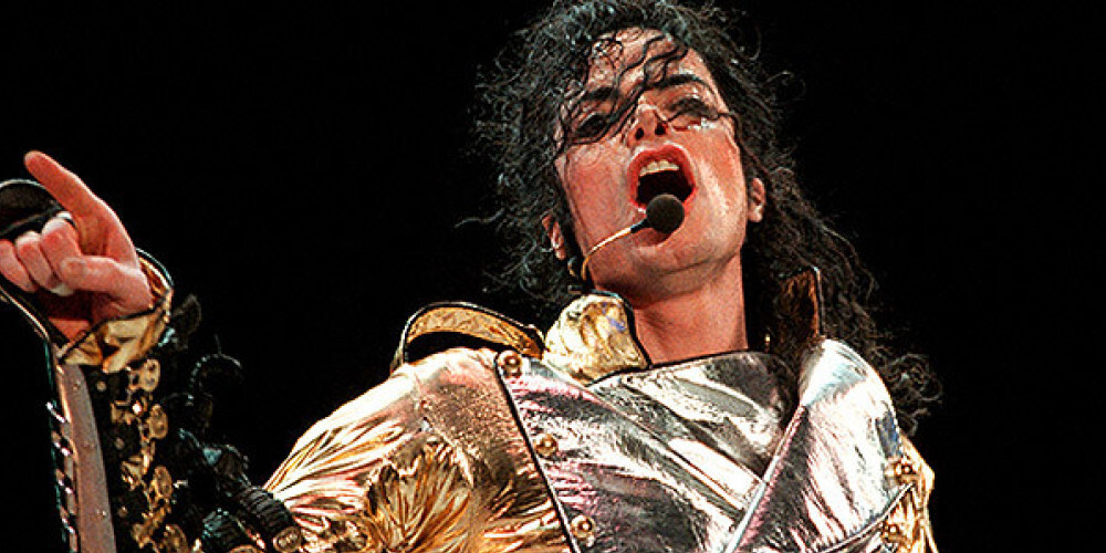 Maikls Džozefs Džeksons (angļu: Michael Joseph Jackson; dzimis 1958. gada 29. augustā Gerijā, Indiānas štatā, ASV, miris 2009. gada 25. jūnijā Losandželosā, Kalifornijas štatā, ASV) bija amerikāņu mūziķis, izklaides industrijas darbonis, uzņēmējs un popkultūras ikona. Dēvēts par popa karali (King of Pop), M. Džeksons ir pazīstams kā visu laiku veiksmīgākais izklaides biznesa darbonis un iekļuvis Ginesa rekordu grāmatā.