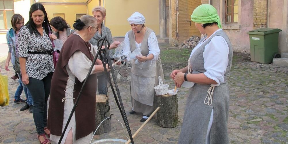 Sestdien Bauskā notiks lielas lustes vecpilsētas pagalmos – tur būs gan Pagalmu svētki, gan Putru godināšana.