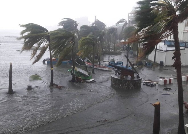 Viesuļvētra "Irma" Karību salās nodarījusi milzu postījumus