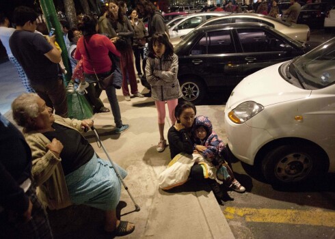 Землетрясение в Мексике вызвало панику среди жителей