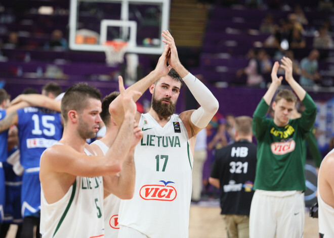 Smaga nakts Lietuvai: Eiropas čempionāts viņiem ir beidzies, basketbolisti brauc mājās
