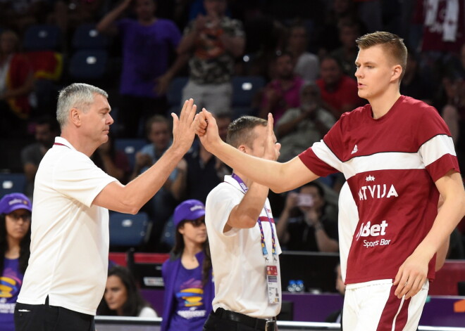 Eiropas čempionāta finālturnīra spēle basketbolā starp Latvijas un Melnkalnes valstvienībām ''Sinan Erdem Dome'' arēnā Stambulā.