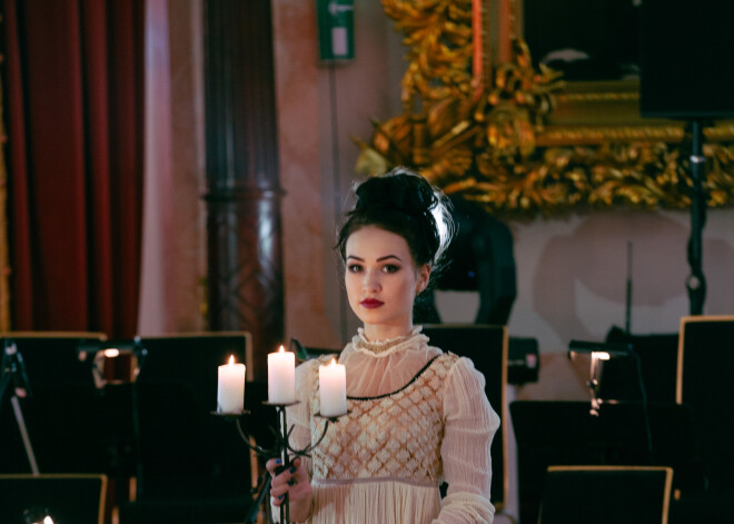 9.septembrī Melngalvju namā Rīgā otro reizi notika “Rīgas balle”.