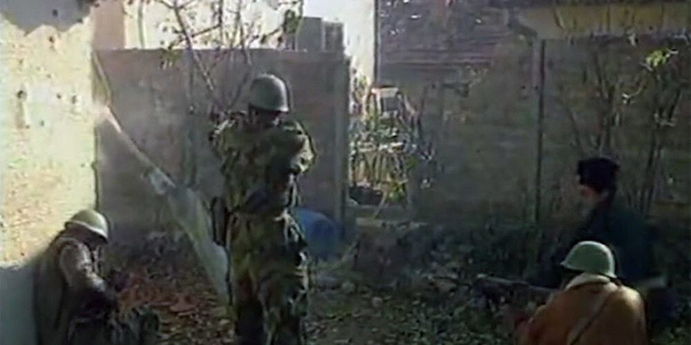 Šaušalīgs atradums Bosnijā: atrasti divi kara laika masu kapi