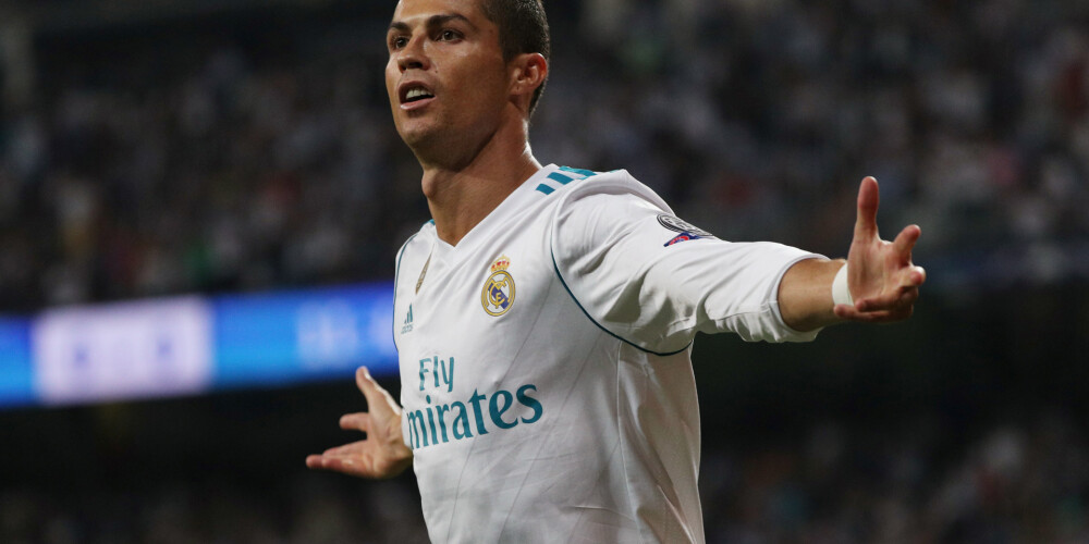 Madrides "Real" un Mančestras "City" UEFA Čempionu līgas sezonu sāk ar pārliecinošām uzvarām